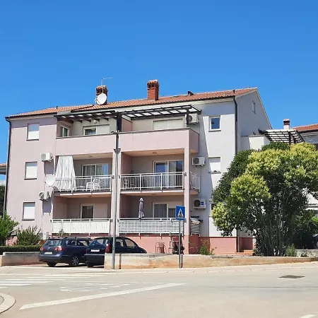 Апартаменты Newtown *